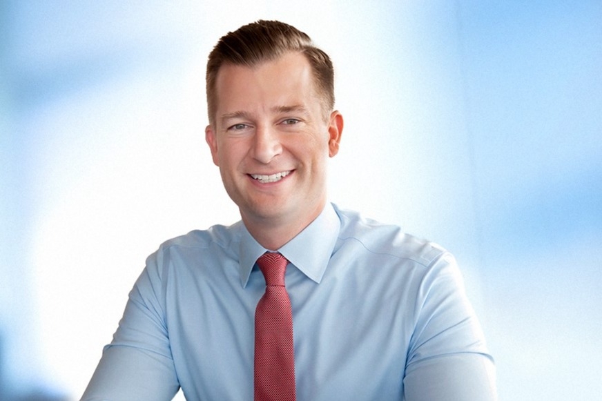 Headshot-AdamCobourn