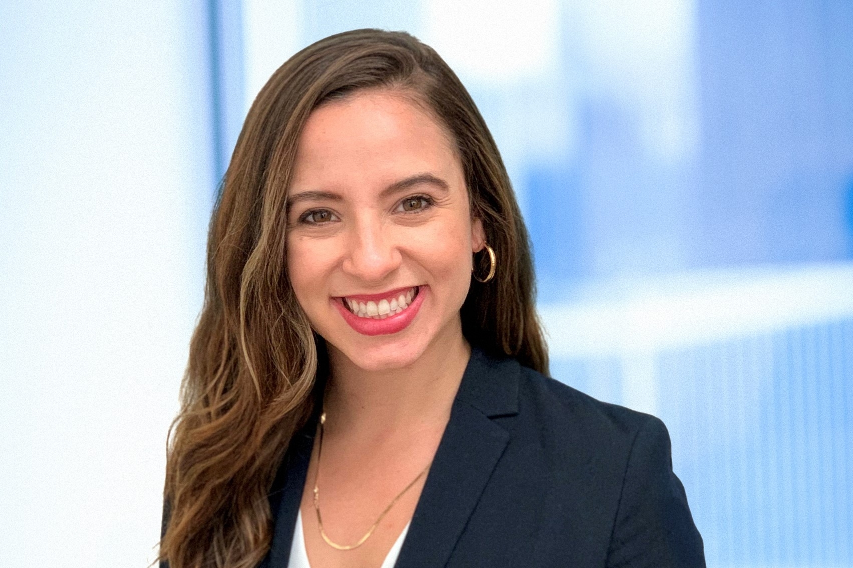 Headshot-MarielReilly