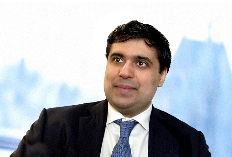 Headshot-AniketKotnis